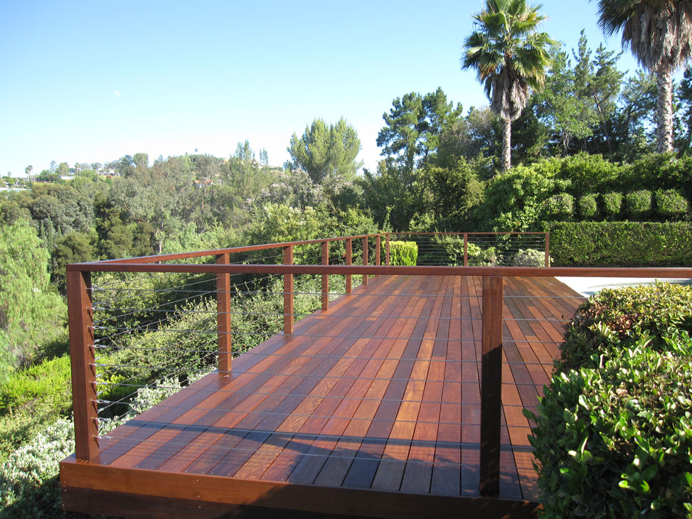 Millbrae Deck