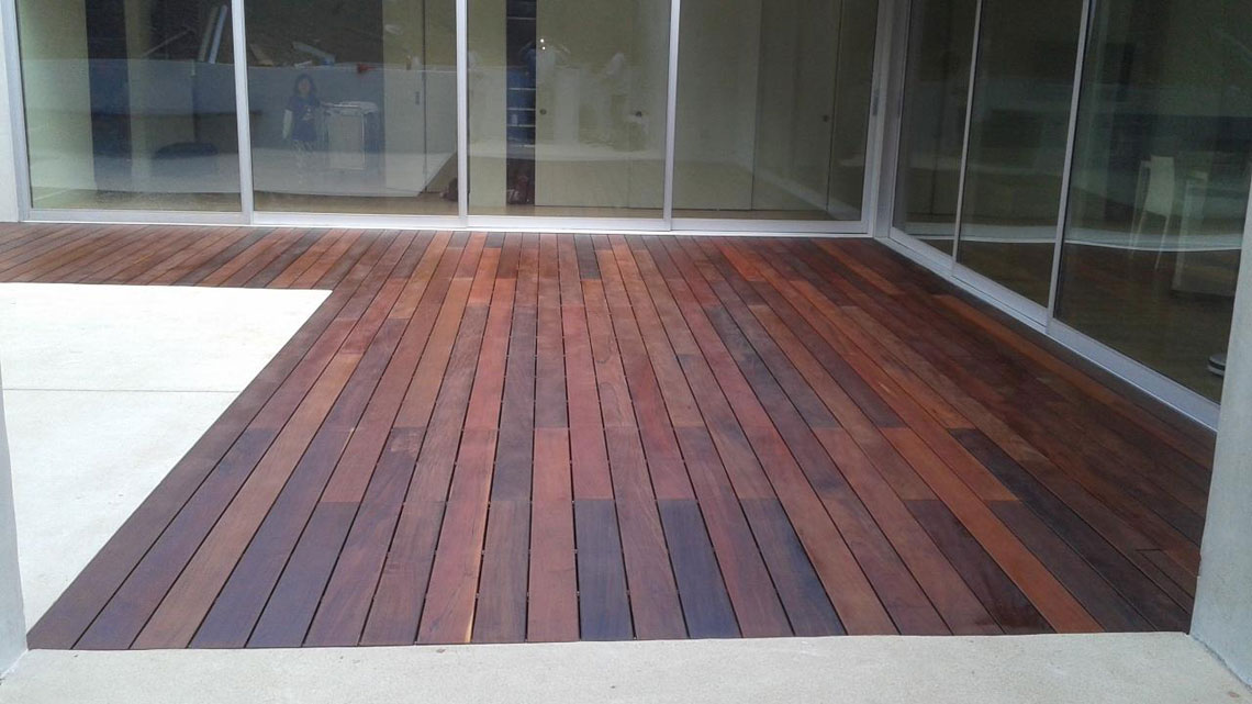 Millbrae Deck